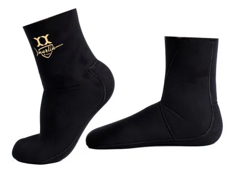 Толщиной 7-10 мм для экстремально холодной воды Толщиной 7-10 мм для экстремально холодной воды